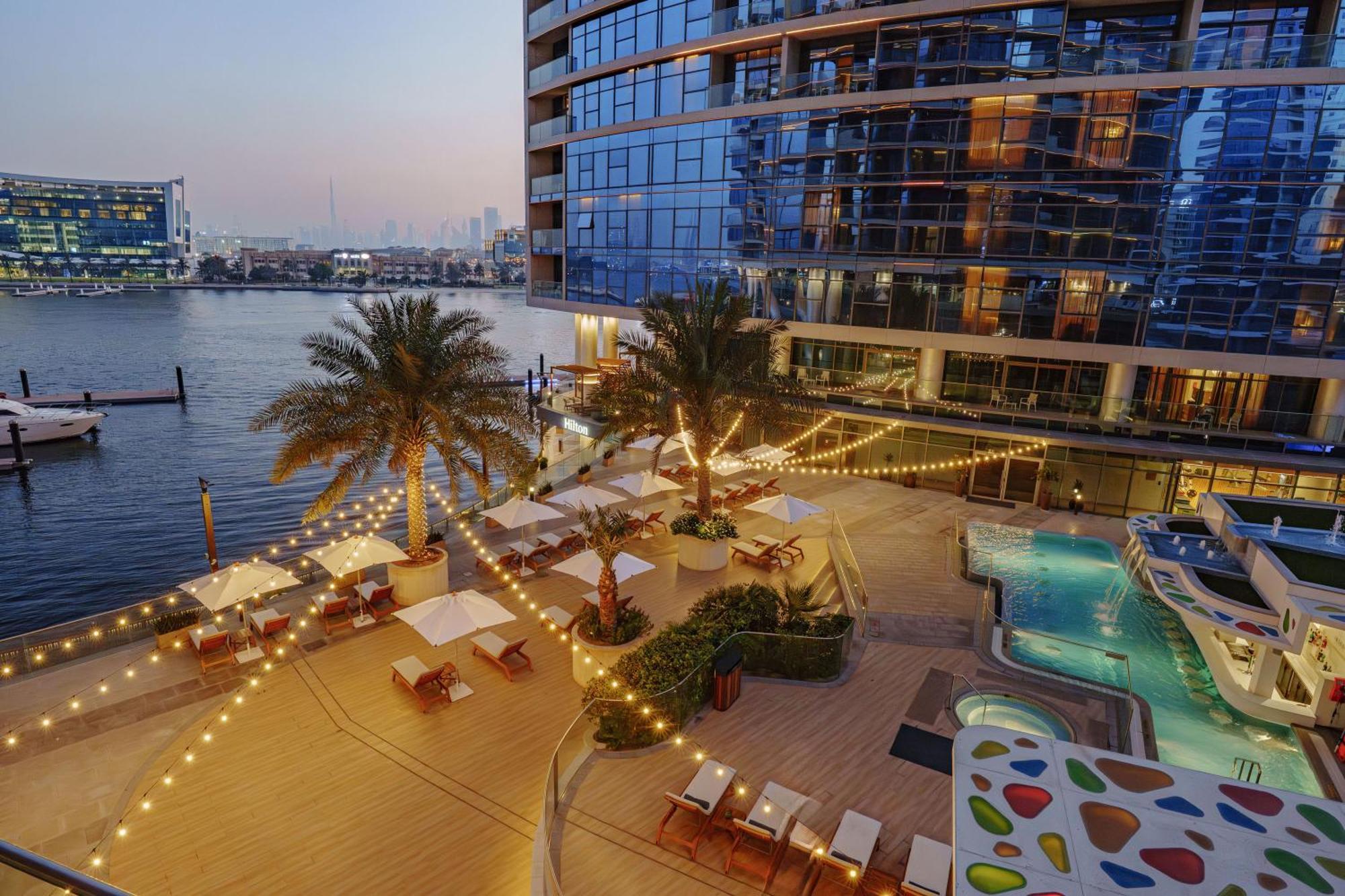 Hilton Dubai Creek Hotel & Residences Екстер'єр фото